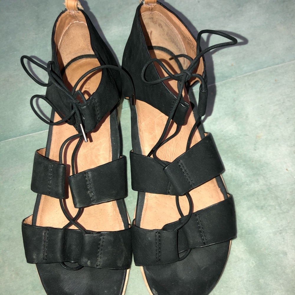 Gentle Souls Fina lace up sandal